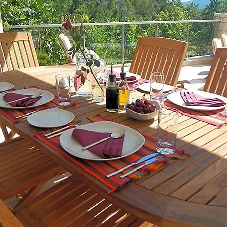 Islamlar Sleeps 10 Pool Air Con Wifi Vilă *